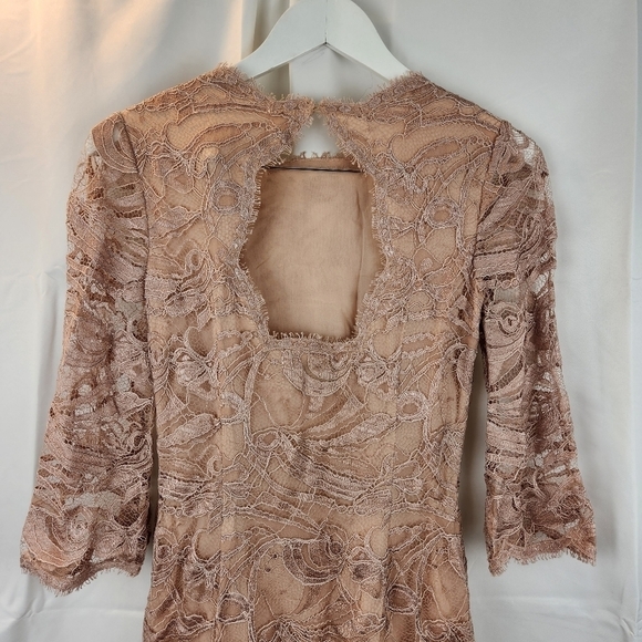 EMILIO Pucci lace nude dress size M(by measurements) in EUC - Picture 5 of 14